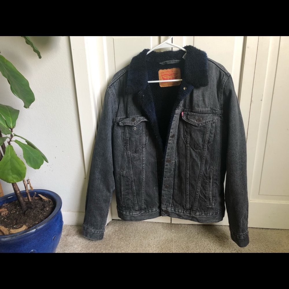 Levi’s Sherpa Lined Black Denim Jacket